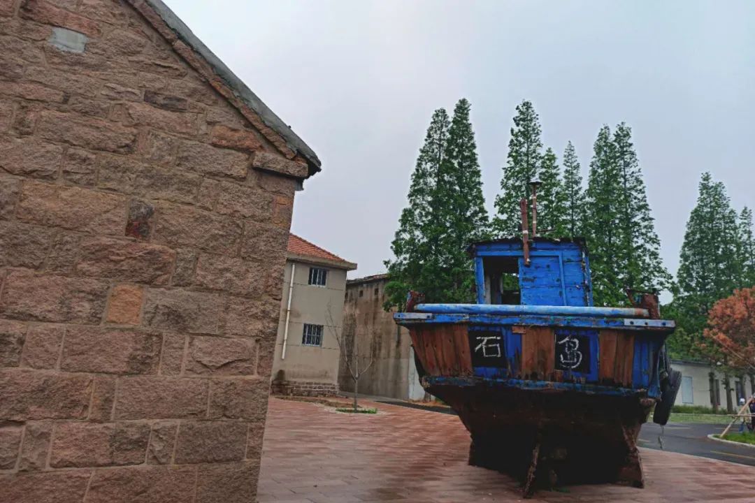 种草一个被遗忘的小岛，背山靠海，拥有山东最美的“童话屋”，美到窒息！