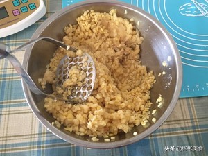 自制绿豆饼正宗做法,自制绿豆饼的做法和配方