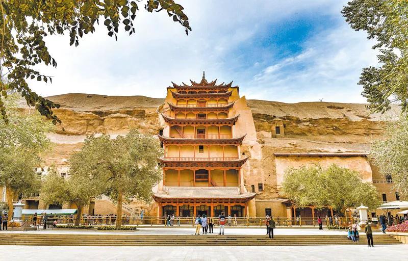 1908年的敦煌莫高窟极大视觉震撼,莫高窟保存最完好的洞窟