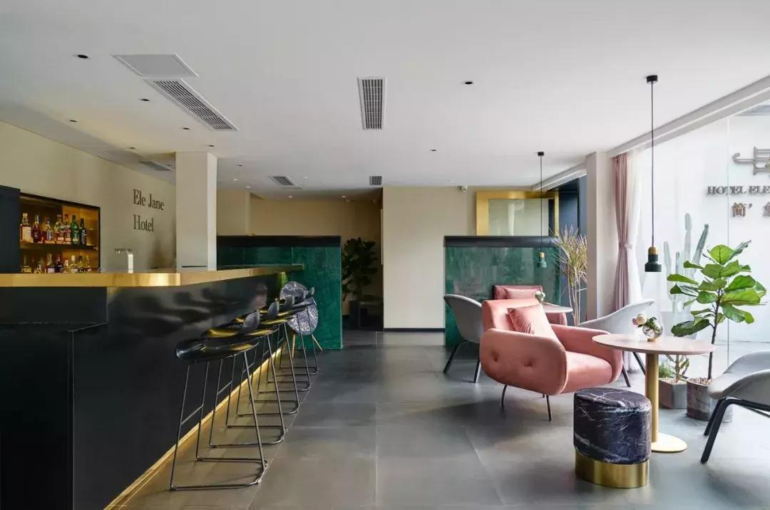 一家三口春节7天旅游民宿,春节去哪里民宿玩推荐一下