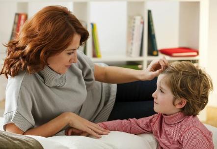 窝里横的孩子家庭教育,窝里横的孩子是什么心理