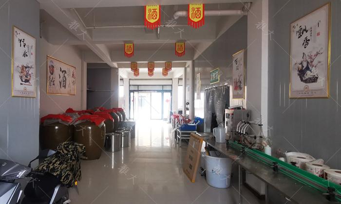 老酒鬼都喝什么白酒,为什么老酒鬼喝高度白酒