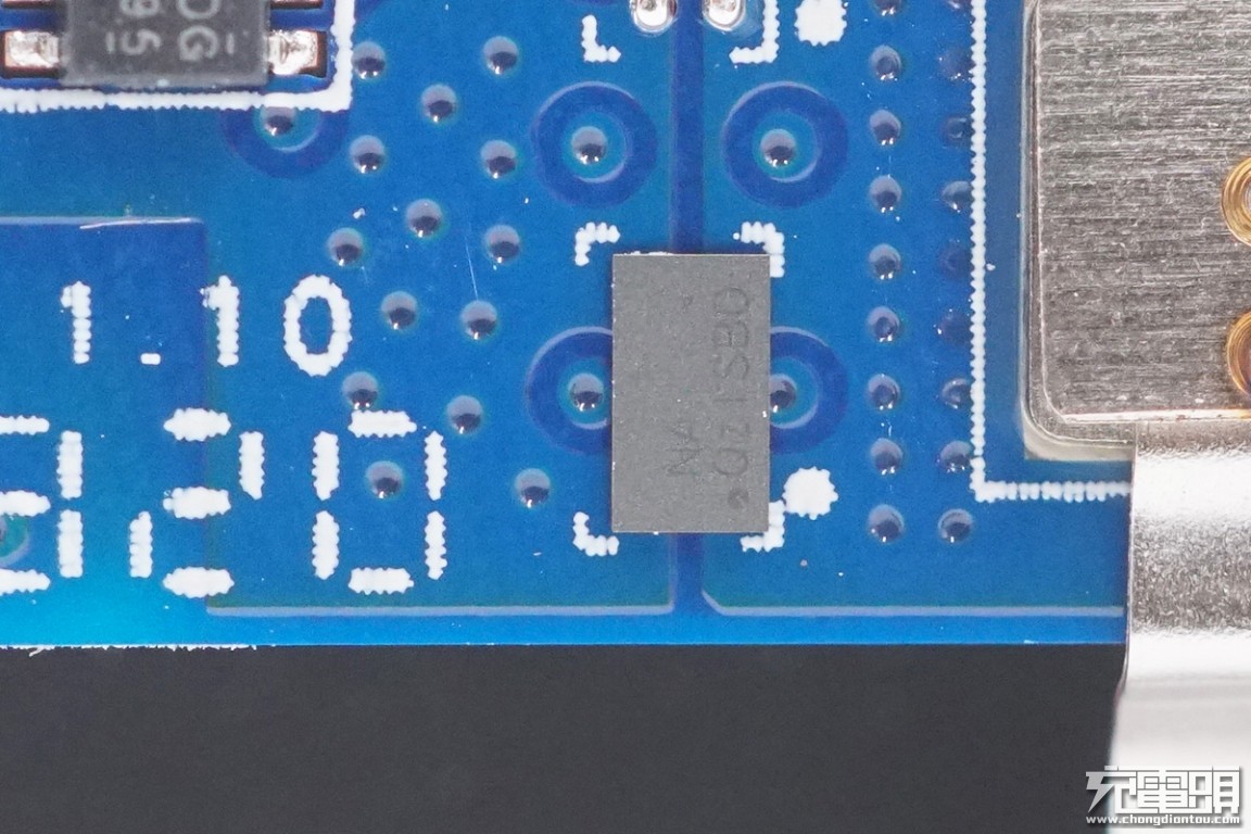 红米充电宝20000快充版值得购买吗,拆解redmi67瓦快充