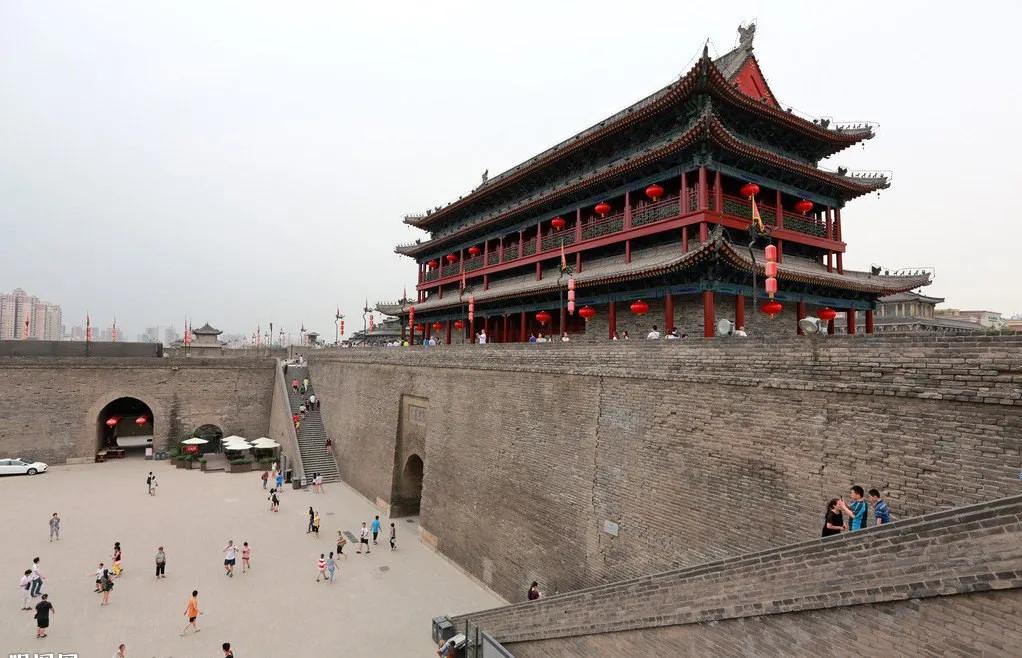 西安，废都还是网红？