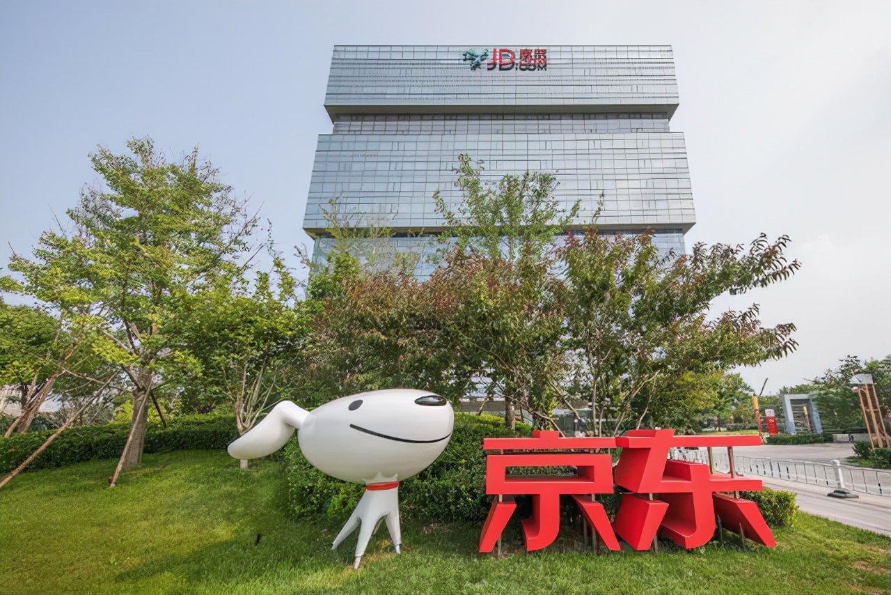 人类高质量割韭菜,人类高质量男性收割韭菜