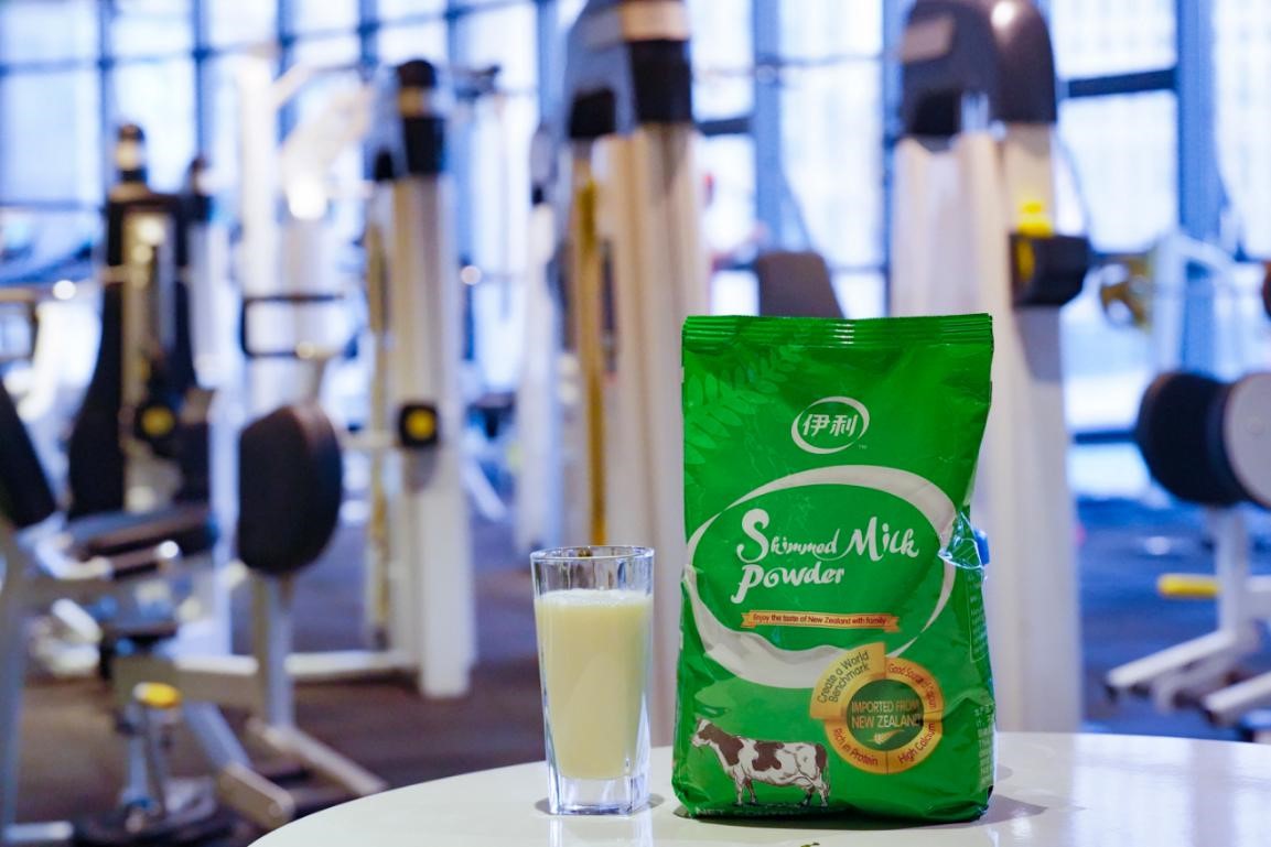 带蓝胖子出去兜风,带蓝胖子回家