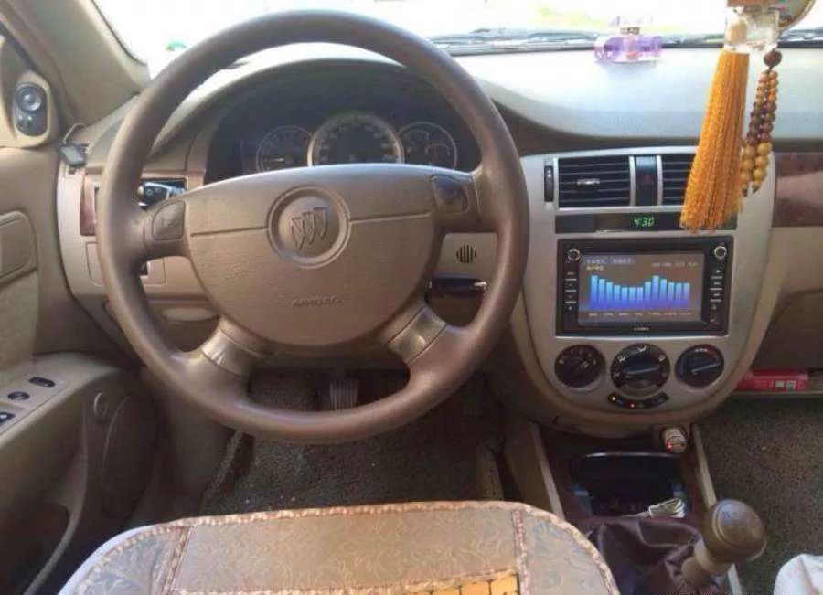 1万左右二手车报价查询皮卡车,二手车市场1万元能买什么车