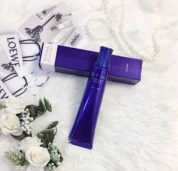 颈部松弛最好的颈霜,消除颈部皱纹最好的颈霜