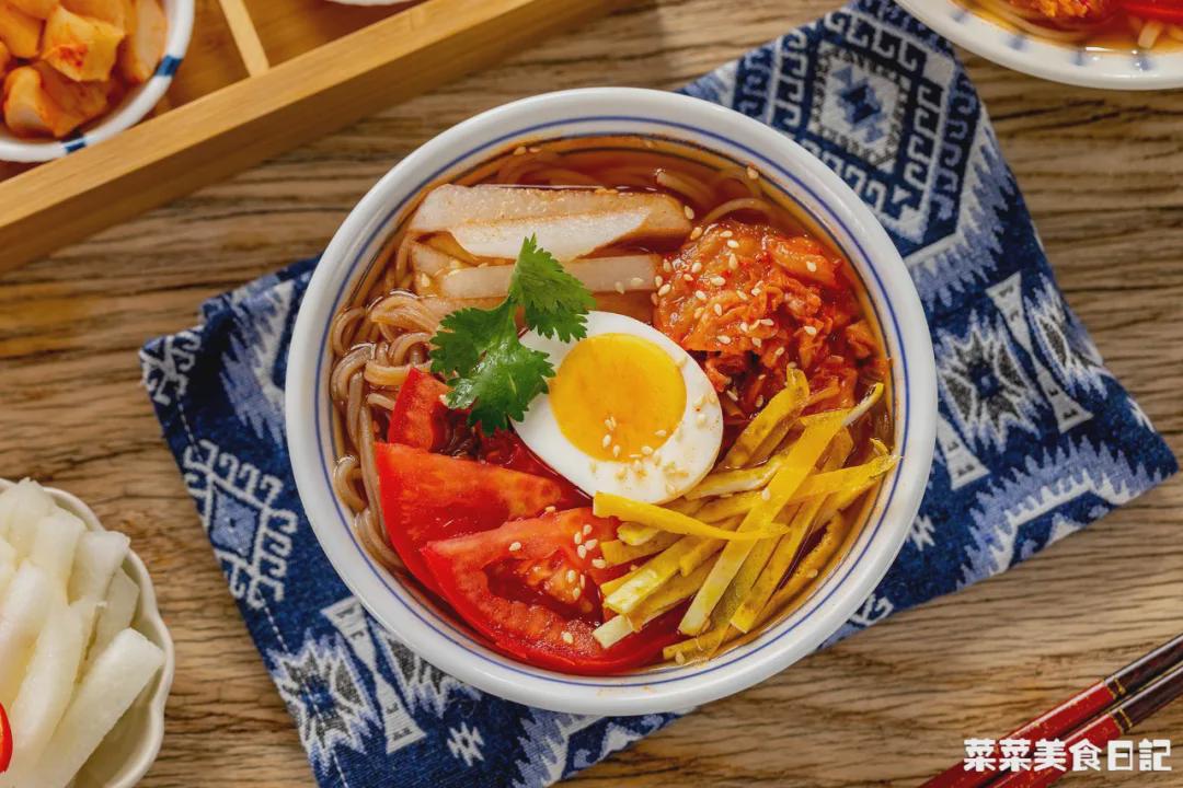 这宝藏城市怎么还没火!800块能吃一个月,没一个踩雷