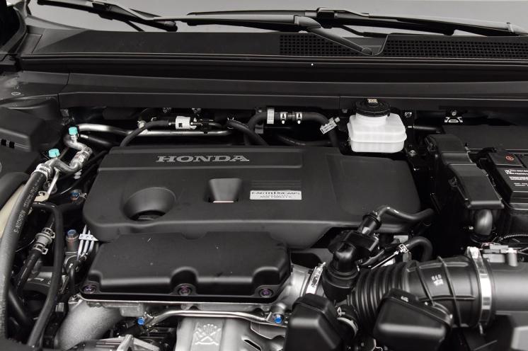 轴距2.97米,2.0t两驱的urv都有哪些配置