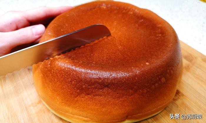 如何做蛋糕不用电饭煲也不用烤箱,不用烤箱不用电饭锅的蛋糕教程