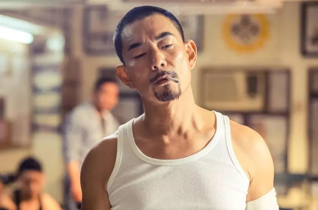 白白增肥到200斤，频繁替兄弟铺路，任贤齐当年难，这些年更难