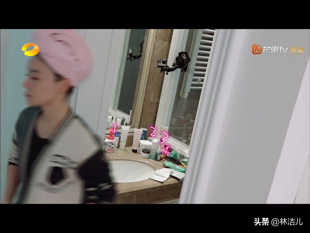 吴昕穿何炅送的毛衣,吴昕用的面霜