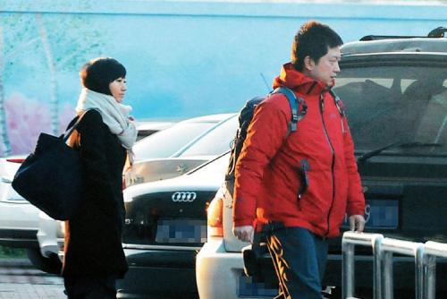 柴静受了谁的资助,柴静生女