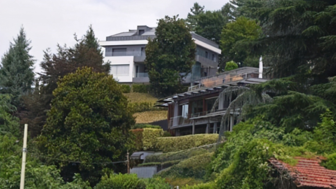 c罗确诊新冠后首次露面,c罗疫情居家锻炼