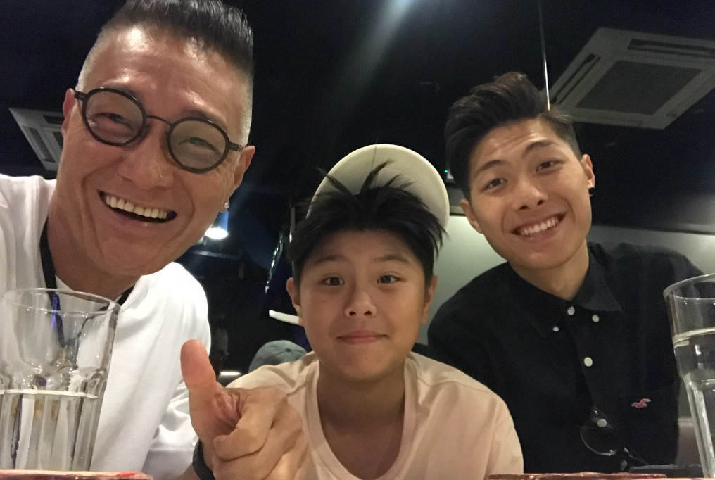 吴岱融香港足球队,吴岱融踢球