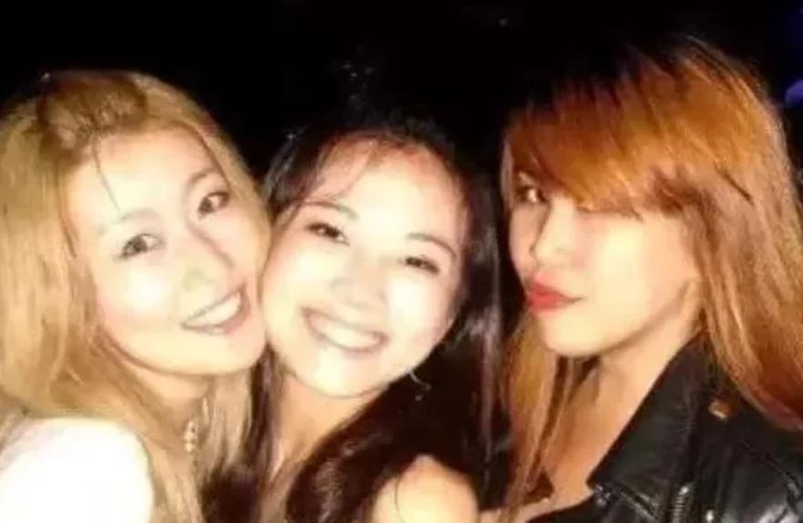 王宝强女友冯清分手了吗,王宝强女友冯清离过婚吗