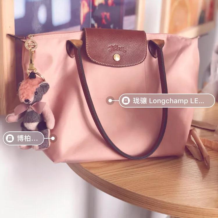 入手第一个轻奢侈包选啥,人生中的第一只大牌包包