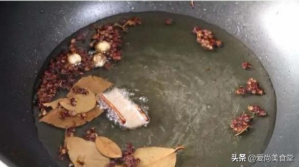 蒜蓉辣酱熬完发苦怎么办,蒜蓉辣酱怎么做不容易坏