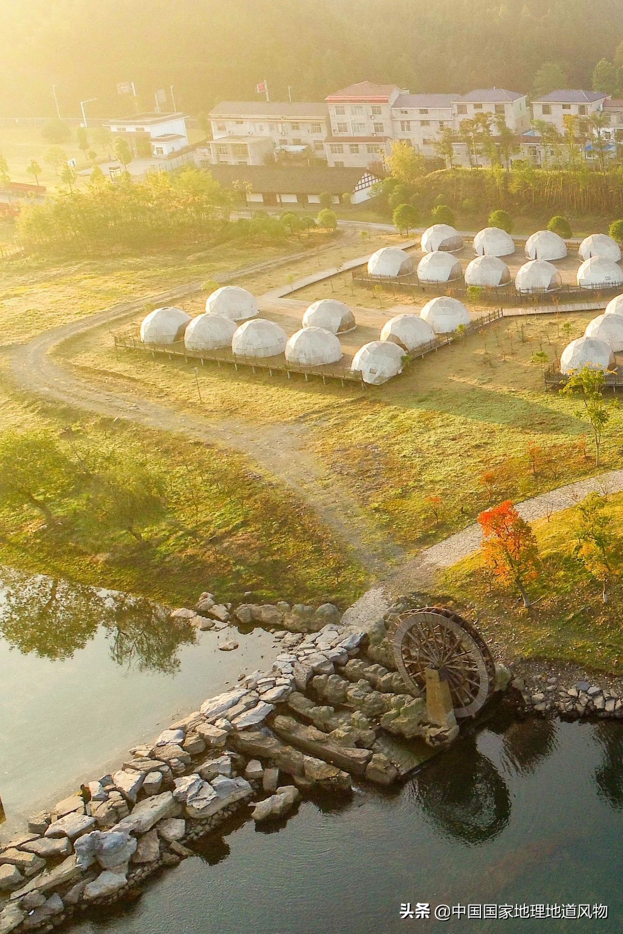 陶渊明笔下的武陵源是张家界吗,常德桃花源陶渊明笔下仙境