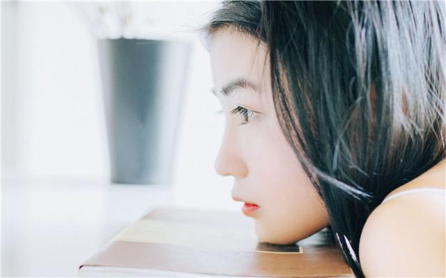 让睫毛越来越浓的秘诀,让睫毛长长的科学方法