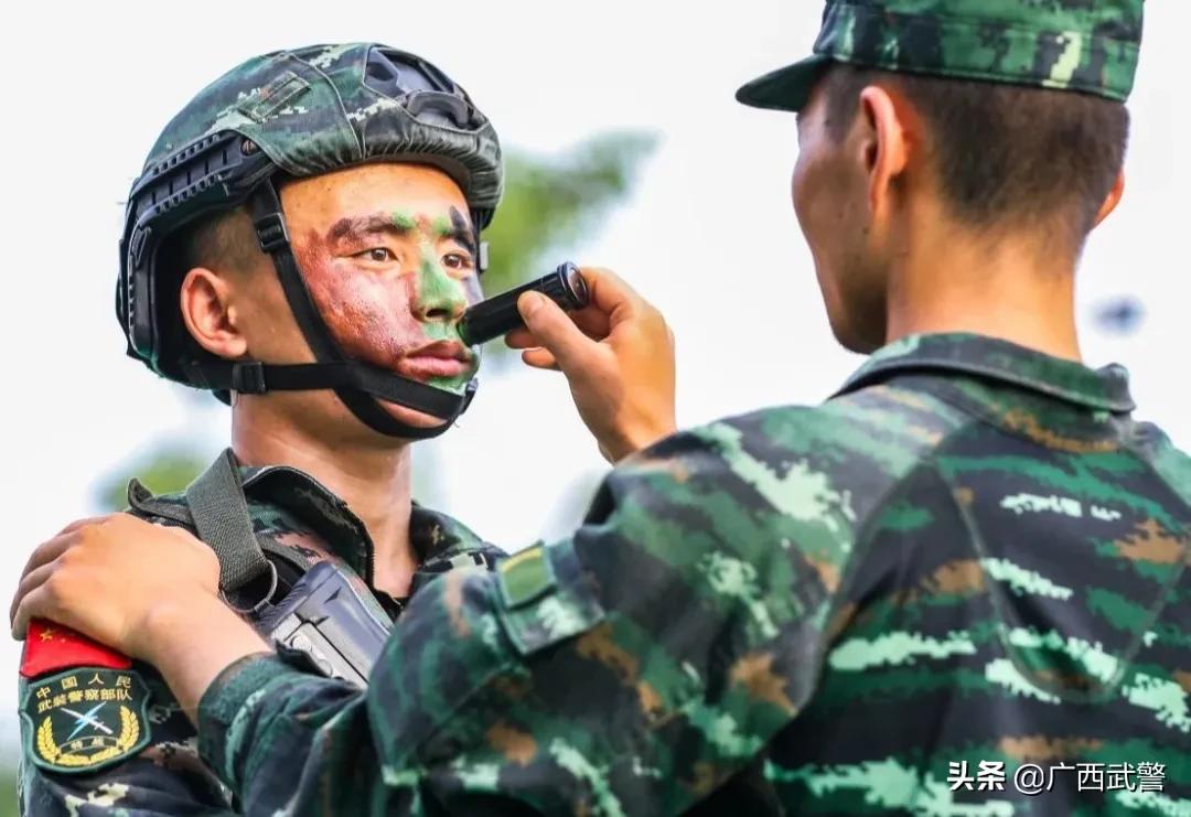 特战队员入列仪式誓词,预备特战队员转正