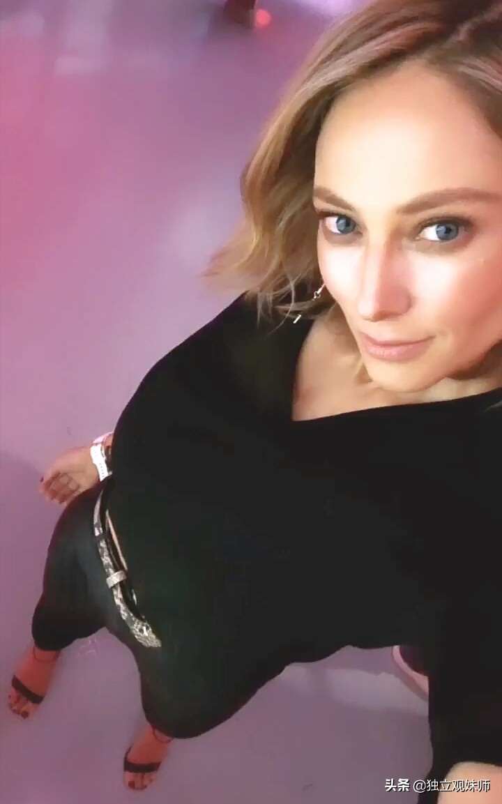 瓦妮莎胡本柯腾,瓦妮莎名模