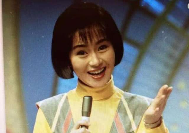 鞠萍携子改嫁街头卖菜,55岁鞠萍带儿子再嫁