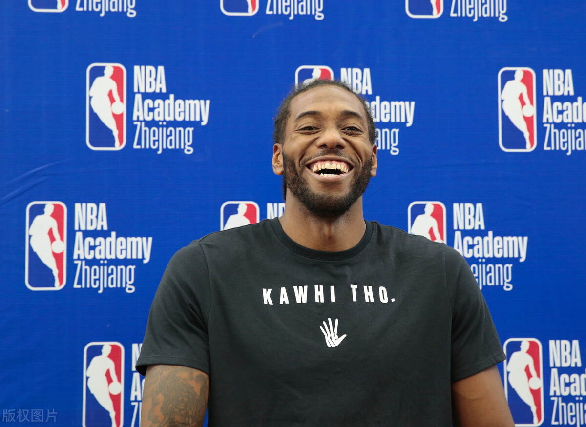 巴特勒与库里签约,库里签约巴特勒