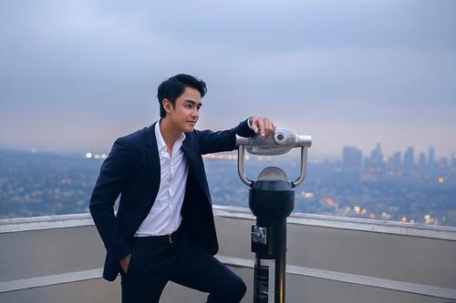 明道现在还能翻红吗,明道20岁到40岁的变化