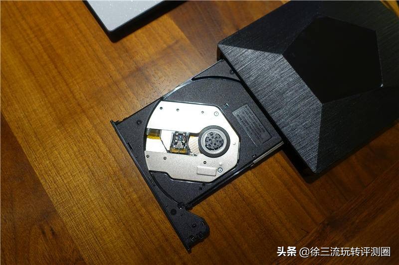 orico外置usb3.0光驱,没有ide接口怎么安装光驱