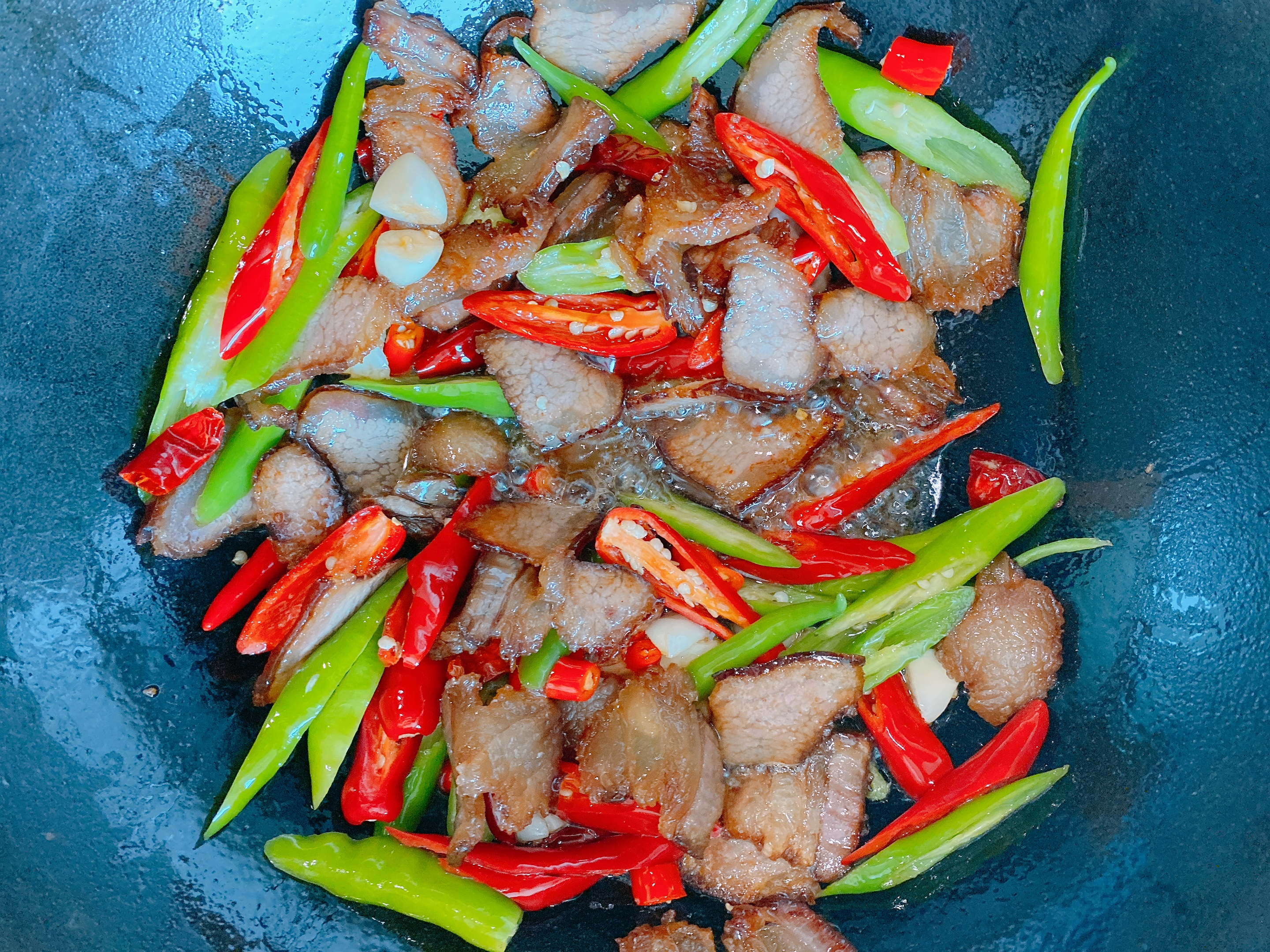 笋干怎么炒才好吃,笋干为何非要肉来做才好吃