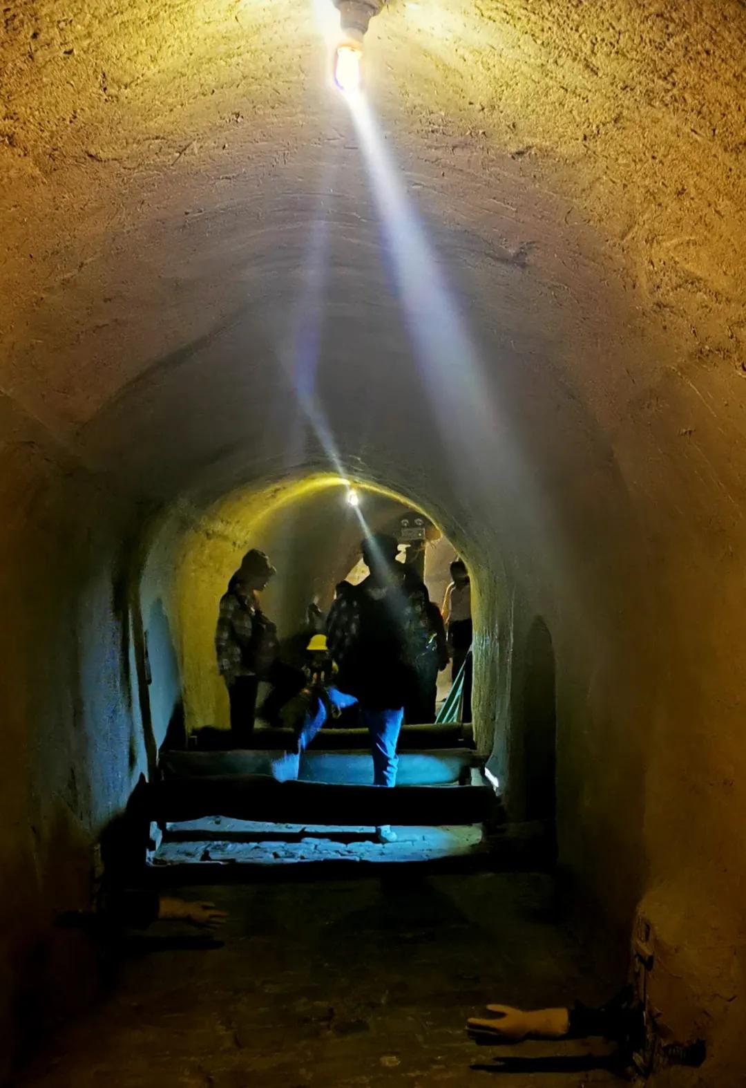 人生得意须摆摊什么意思,人生得意须摆摊