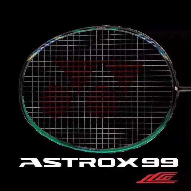 介绍羽毛球拍尤尼克斯,女生入门尤尼羽毛球拍