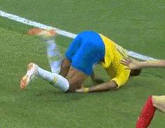 内马尔的那些骚操作,内马尔不是更强吗