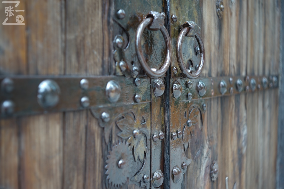 适合索尼a7m4的50定焦镜头测评,索尼a7m4镜头24-105f4测评