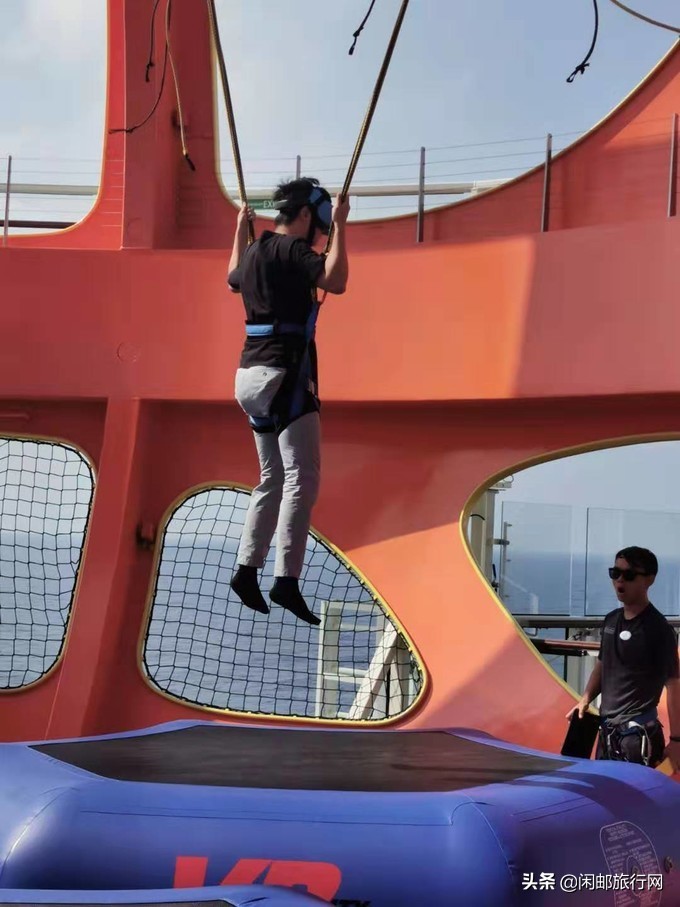 赶在台风来临前，赴一场霓虹之旅皇家加勒比光谱号游轮游记攻略