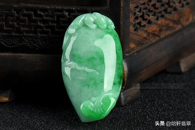 平平无奇的豆种翡翠，为何能让马云豪掷700万拍下？