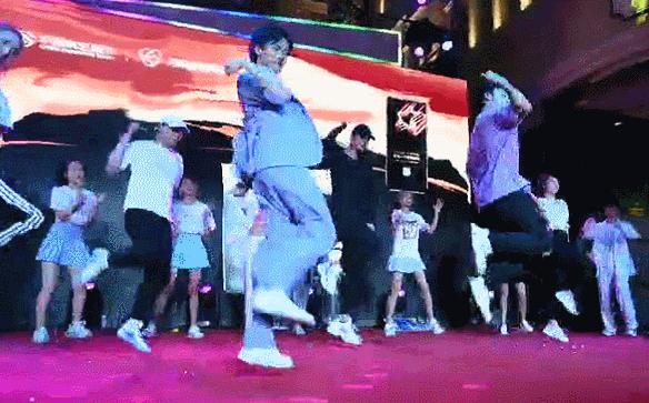 夜太美现场版,夜太美景色太完美