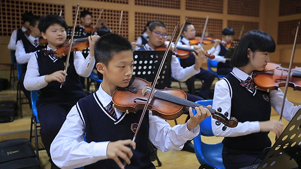 石家庄外国语学校初中怎么收费,石家庄外国语学校怎么上