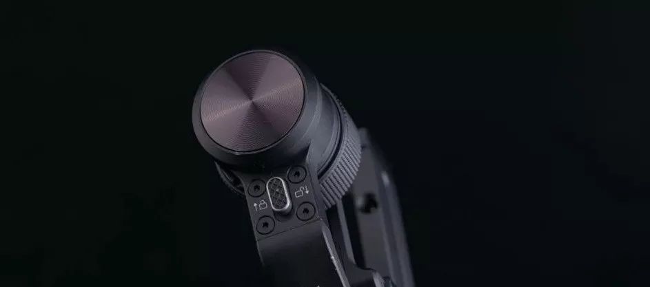 可以一搭四的稳定器就是它