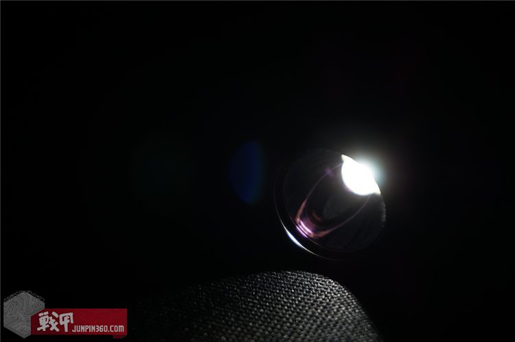 fenix菲尼克斯pd36rv2.0,fenix手电pd40r与pd36r哪个好