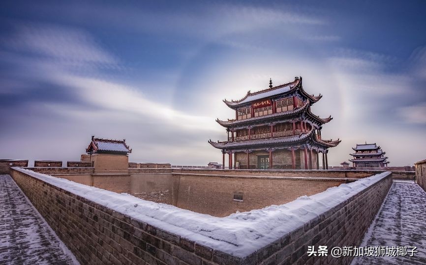 新加坡冻成狗,新加坡狂风暴雨来袭