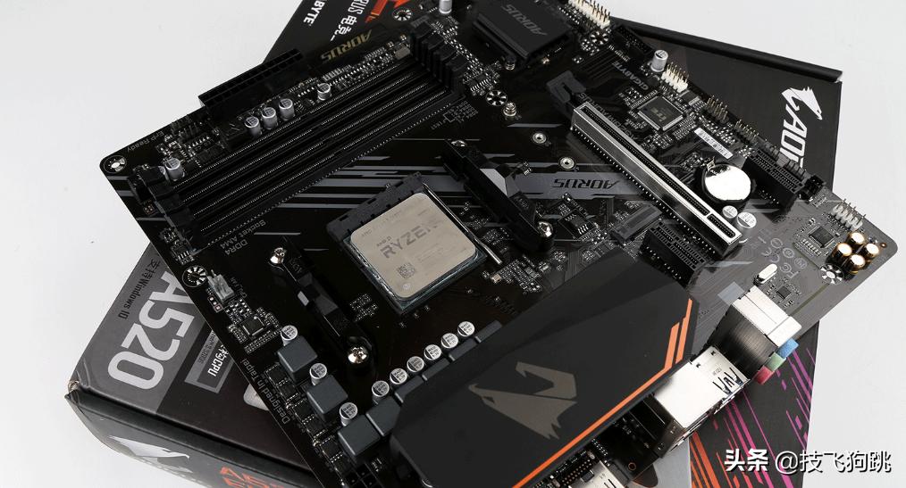 AMD入门顶配，技嘉A520M小雕主板配2060s显卡装机