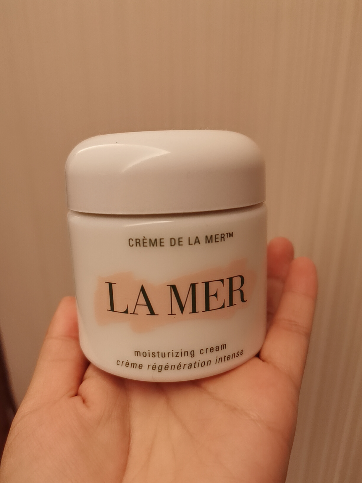 海蓝之谜修护精华适合什么皮肤,兰蔻小黑瓶和海蓝之谜修复精华