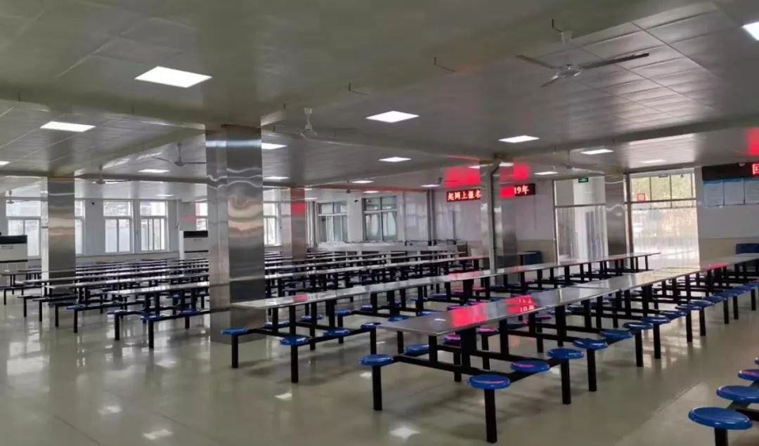 衡水十四中的环境,衡水十四中这两年发展的怎么样