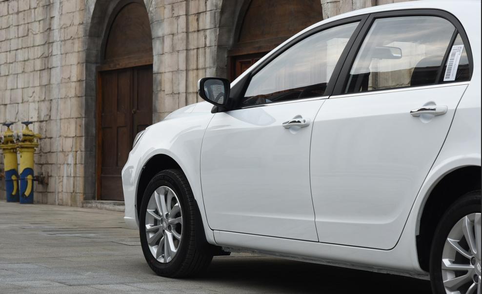 浜斾竾瀹剁敤杞﹀悏鍒╁摢娆捐溅鎬т环姣旈珮,鍚夊埄棣栨15涓囩骇瀹惰娇鍊煎緱鎷ユ湁