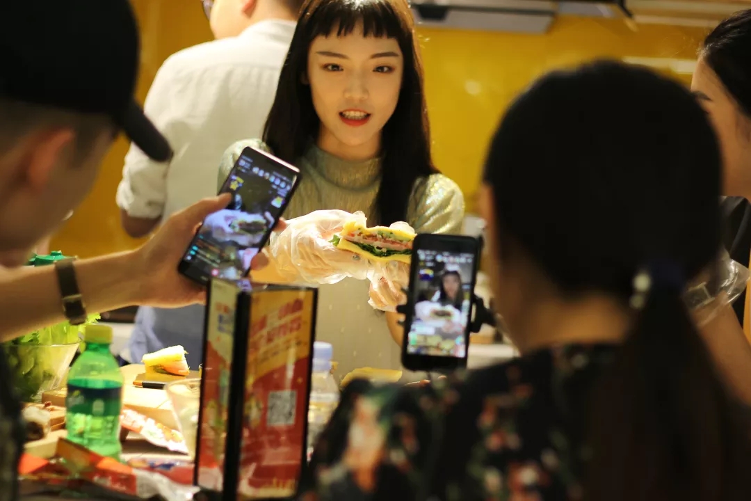 实体店电商怎么运营的呢,实体店怎么加入社交电商