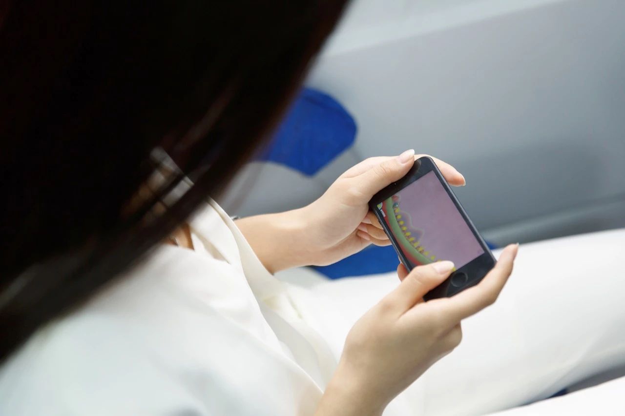 腾讯游戏行业的发展前景,游戏产业复苏回暖出海