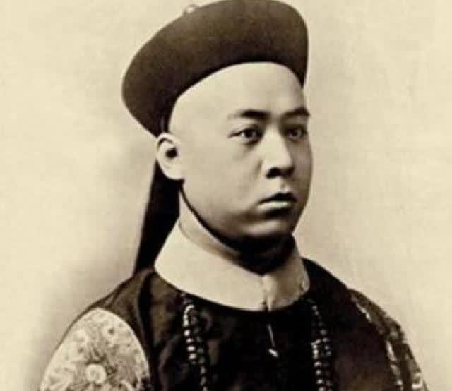 他是大清晚期“铁帽子”王，将儿女送到国外，要求不做中国人
